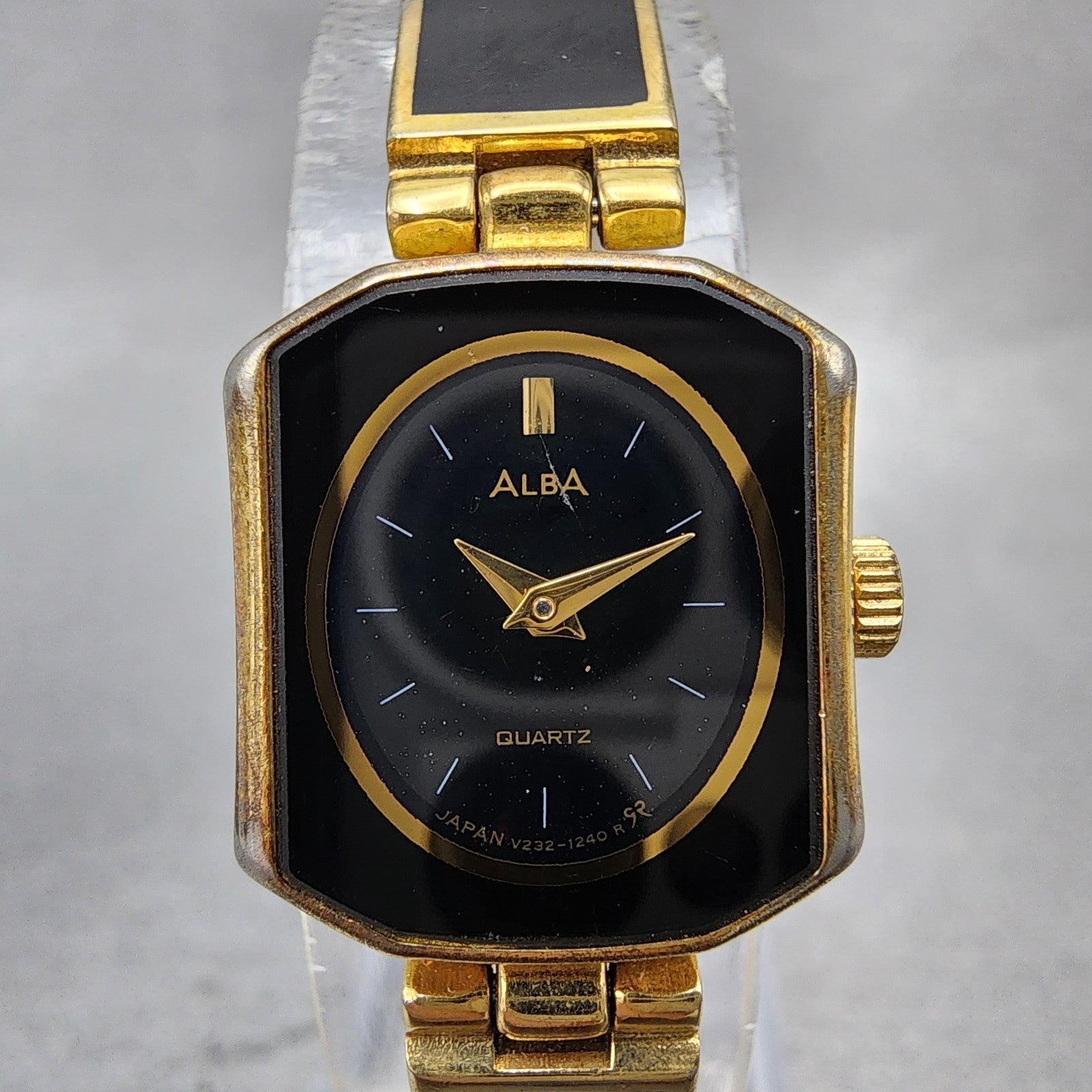 Seiko Alba Watch Women 16mm Black Dial Black & Gold Tone V2325780 New Battery1