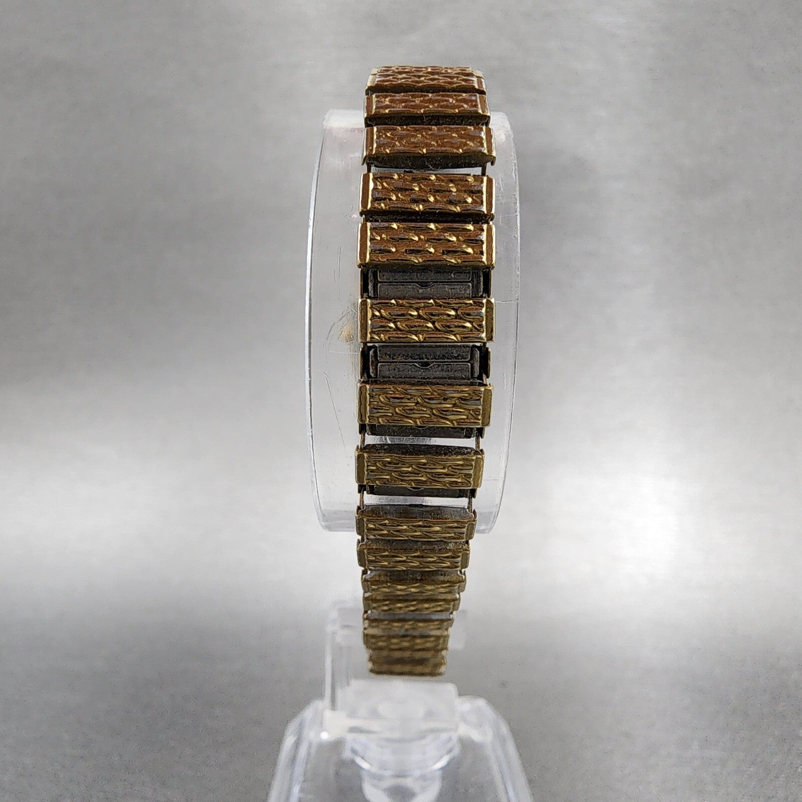 VTG Seiko Watch Women 17mm White Dial Gold Tone Rectangle 1N005K29 New Battery7