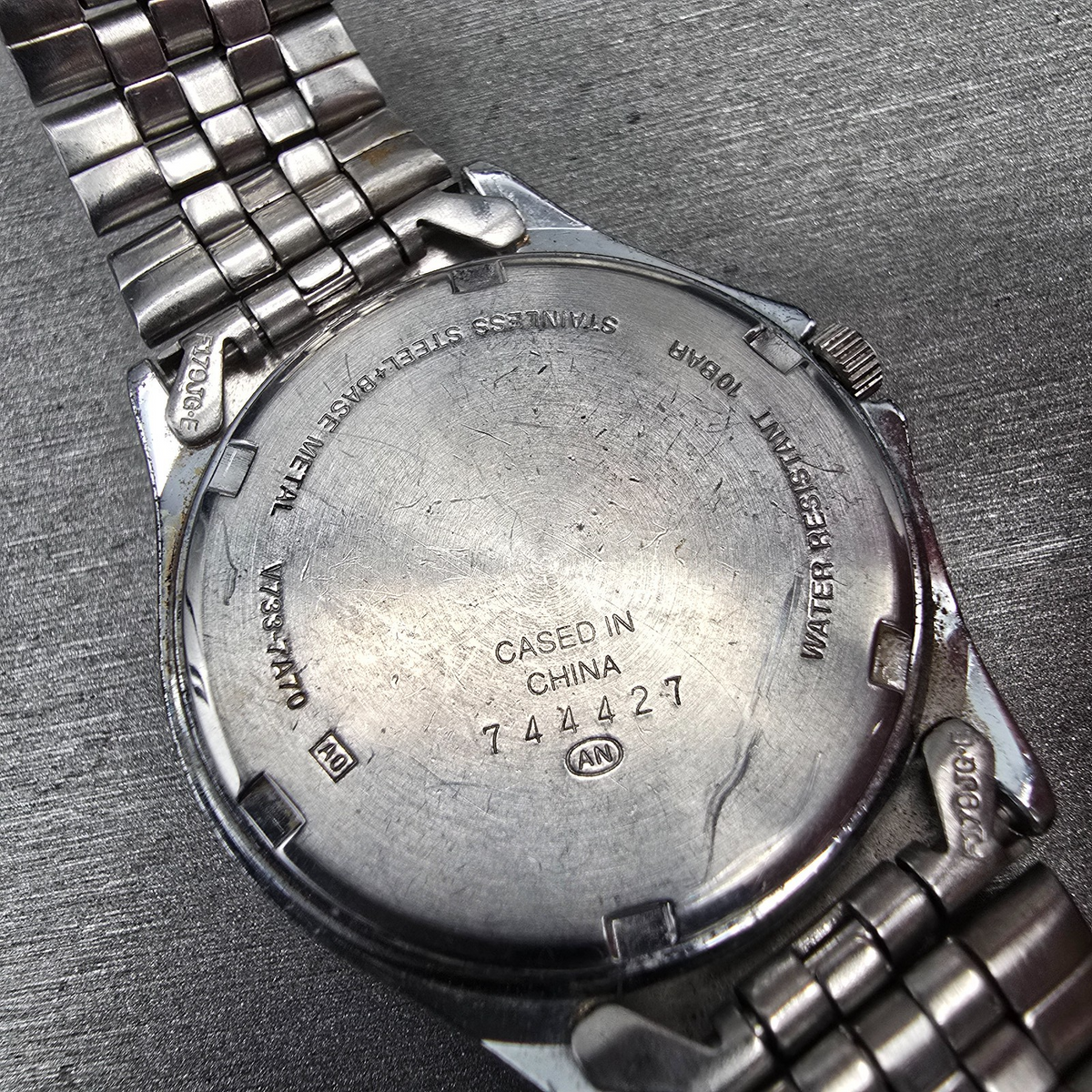 Seiko Alba Watch Men 34mm Silver Dial Silver Daydate Round V733-7A70 New Batt JP10
