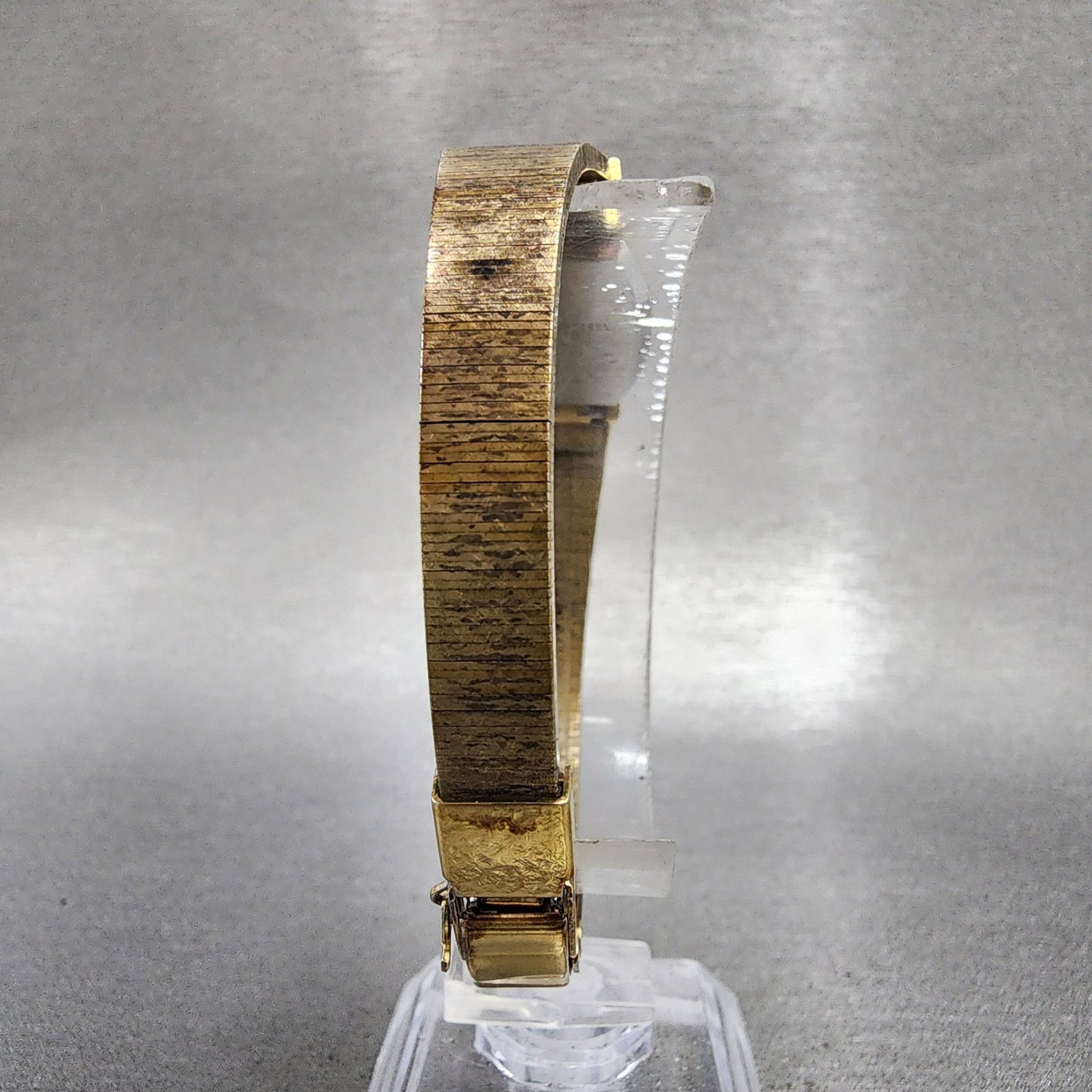 Seiko Watch Women 20mm Silver Dial Gold Tone Rectangle 43013000 New Battery7