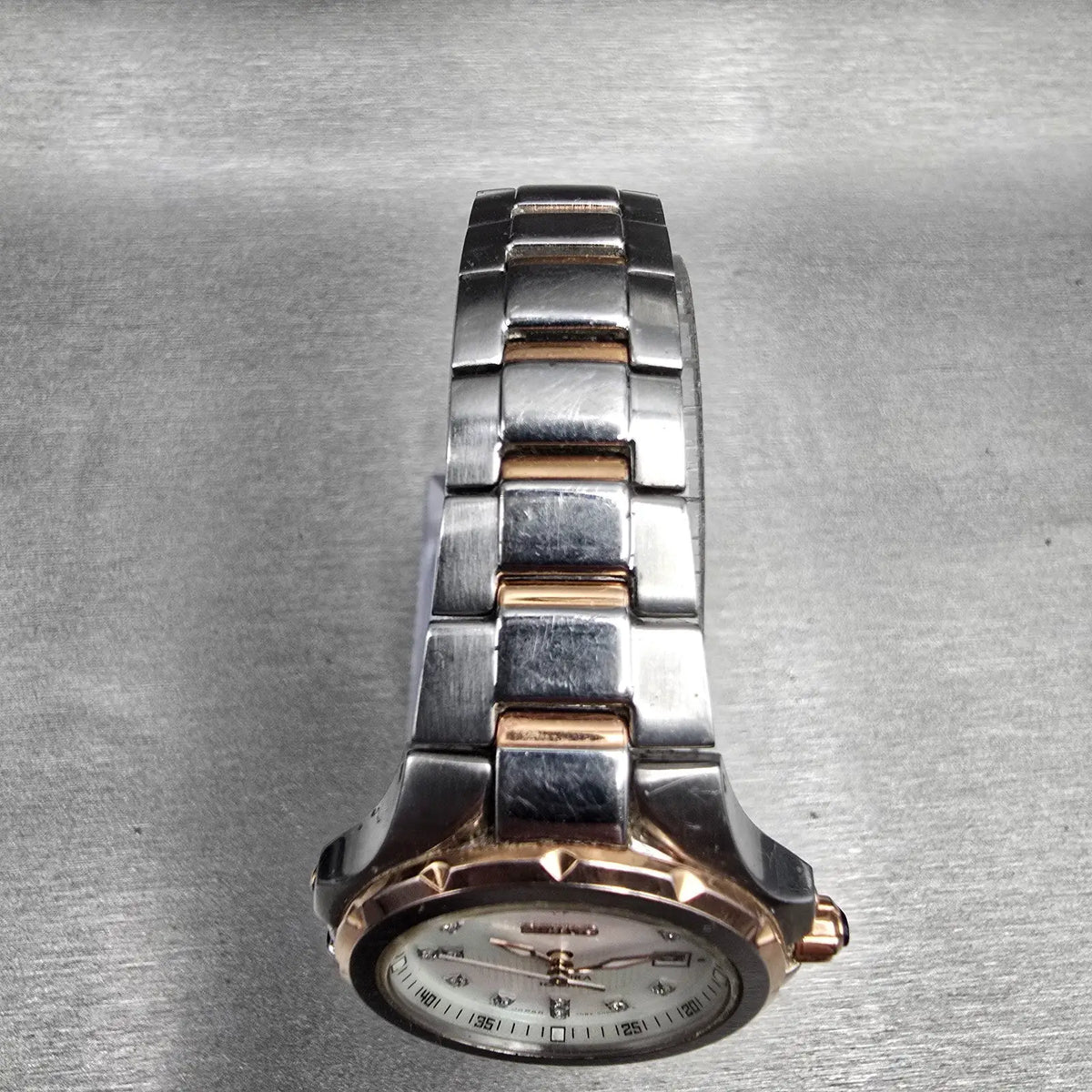 Seiko Coutura Watch Women 29mm MOP Dial Two Tone Date Round 7N82-0FR0 New Batt4