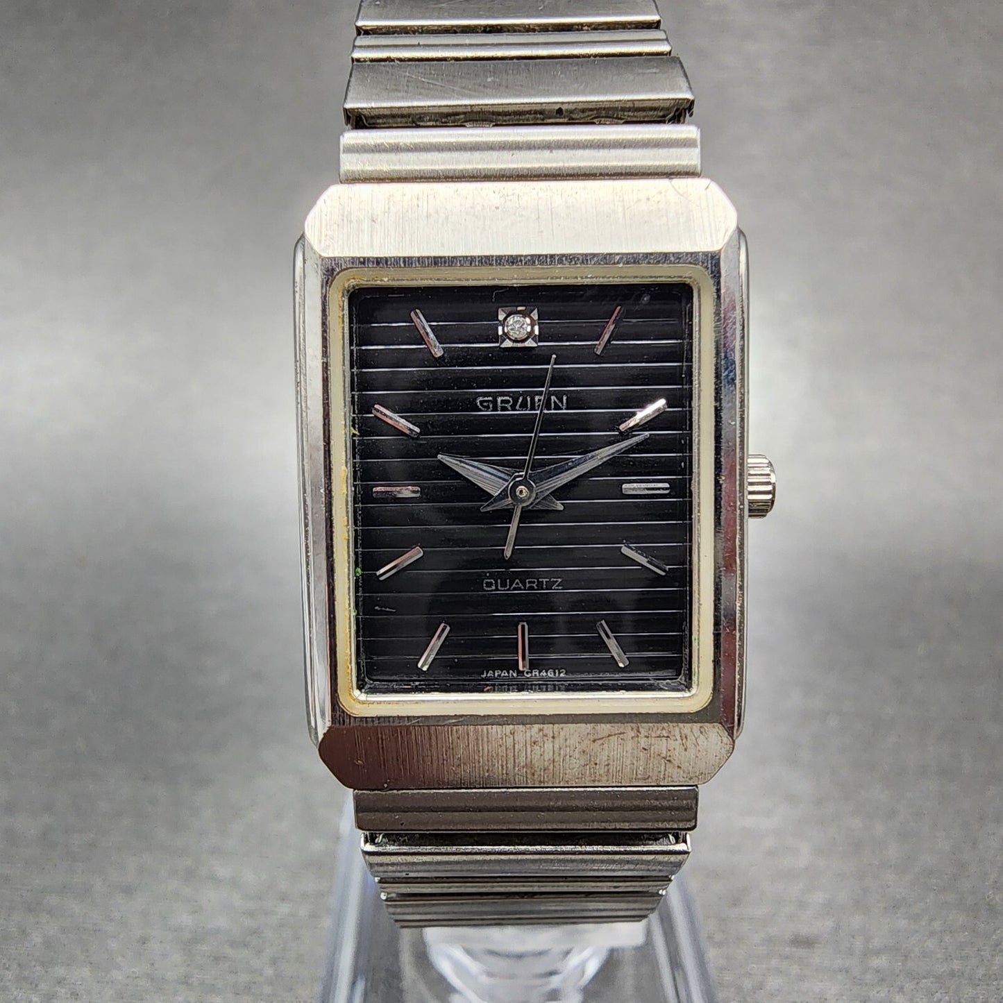 Gruen Tank Watch Women 20mm Black Dial Silver Tone Rectangle 2272035 New Batt0