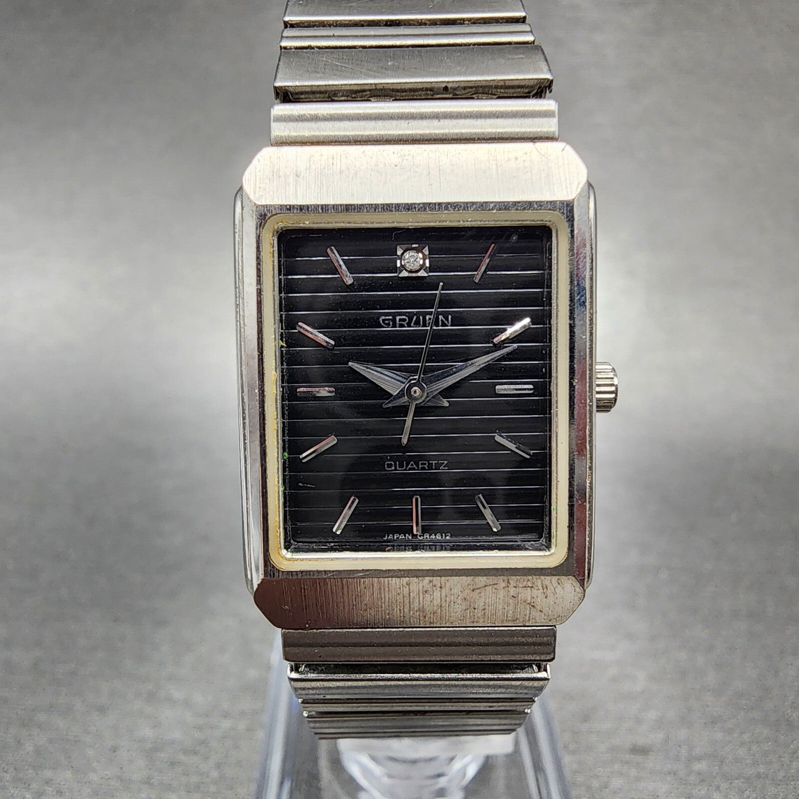 Gruen Tank Watch Women 20mm Black Dial Silver Tone Rectangle 2272035 New Batt0