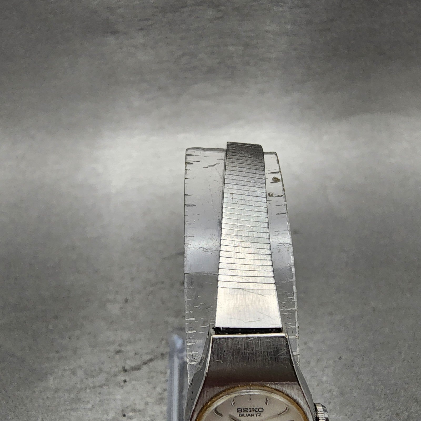 Seiko Watch Women 16mm White Dial Silver Tone Round 54200029 New Battery VTG4