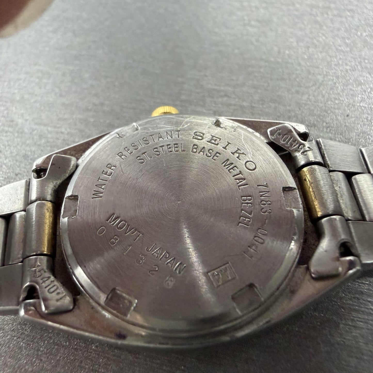 Seiko Watch Women 25mm White Dial Two Tone daydate Round 7n830041 New Batt AT39