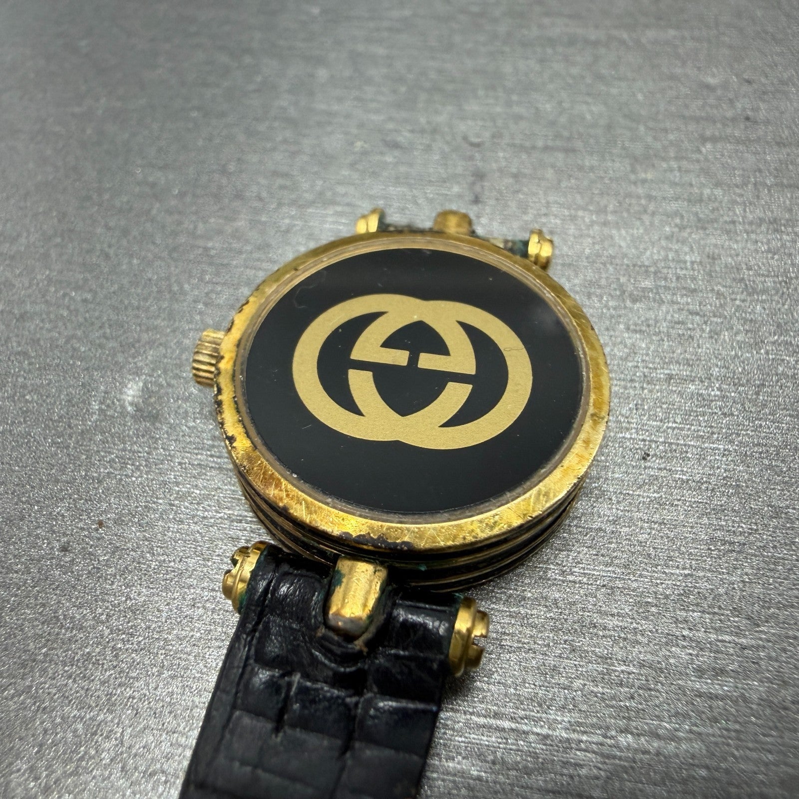 Gucci 2000L Watch Women 22mm Black Dial Gold Plated Round New Battery VTG LKASDT15