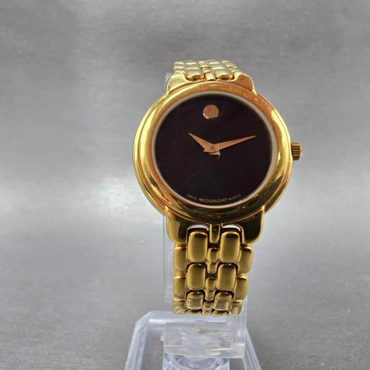 Movado Museum Watch Women 26mm Black Dial Gold Tone Round 87.A1.833 New Battery5