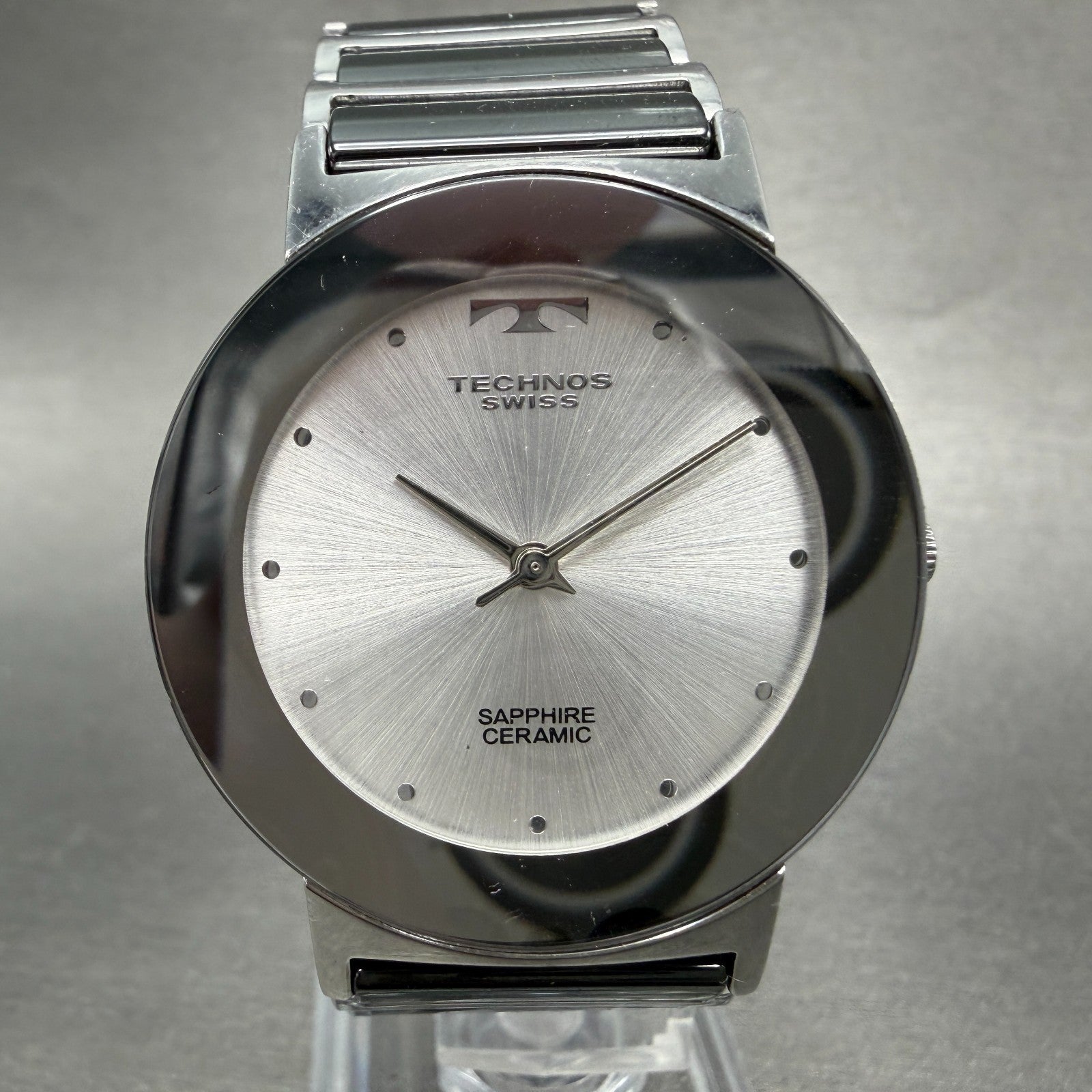 Technos Watch Men 33mm Silver Dial Silver Tone Round TBM674 New Battery0