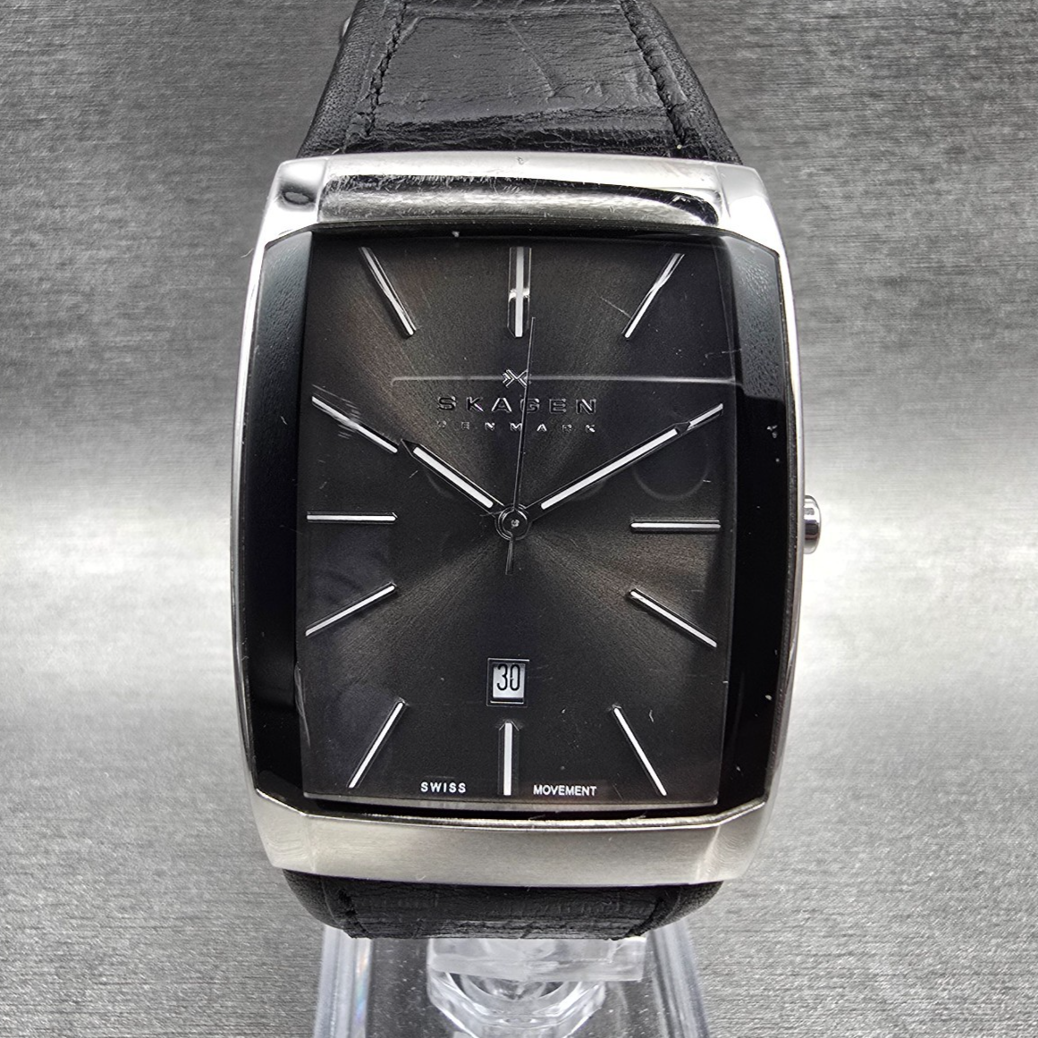 Skagen Watch Men 32mm Gray Dial Silver Tone Date Rectangle 984LSLB New Battery0
