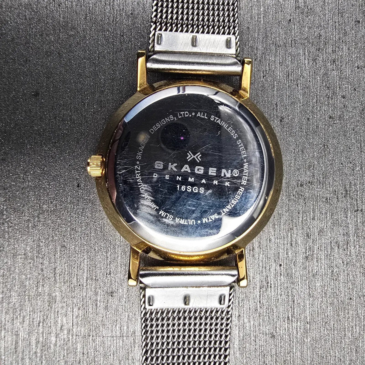Skagen Watch Women 28mm Silver Dial Two Tone Date Round 16SGS New Battery JP210