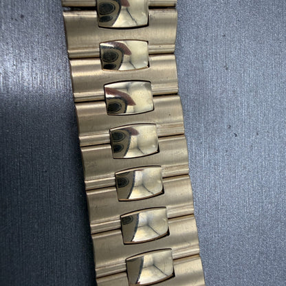 Seiko SQ Bracelet 20mm Stainless Steel Gold Tone Tri Folding Clasp Vintage Japan2
