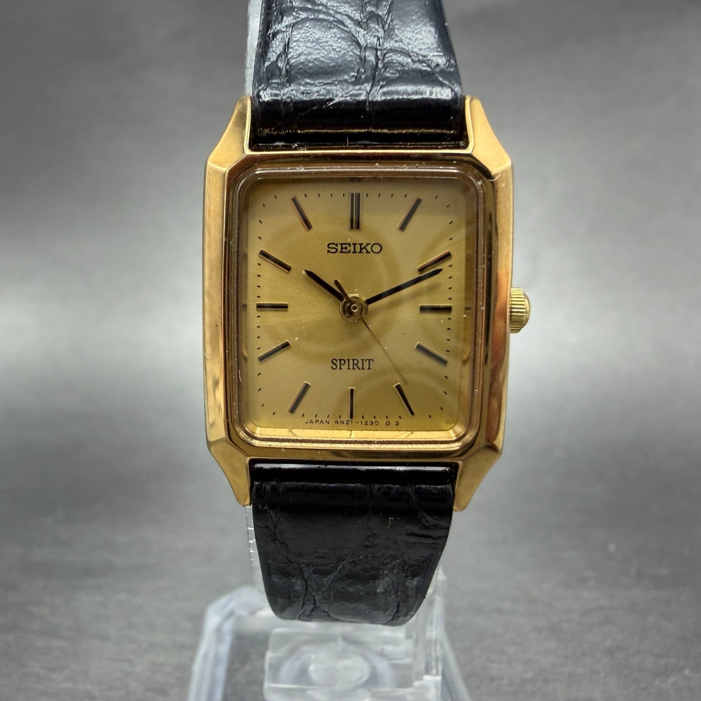 Seiko Spirit Tank Watch Women 20mm Champagne Dial Gold Tone 4N21-5190 NewBattery0