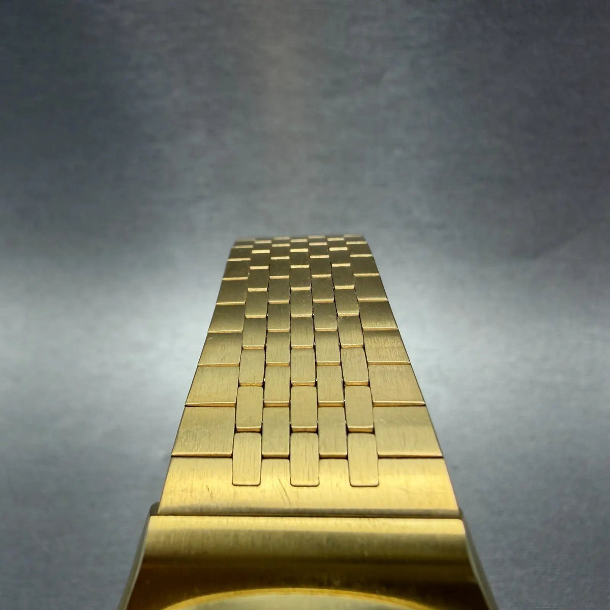 48318399