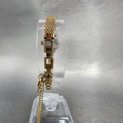 Waltham Watch Women 17mm Silver Dial Gold Tone Oval Diamon Accents Manual Wind7