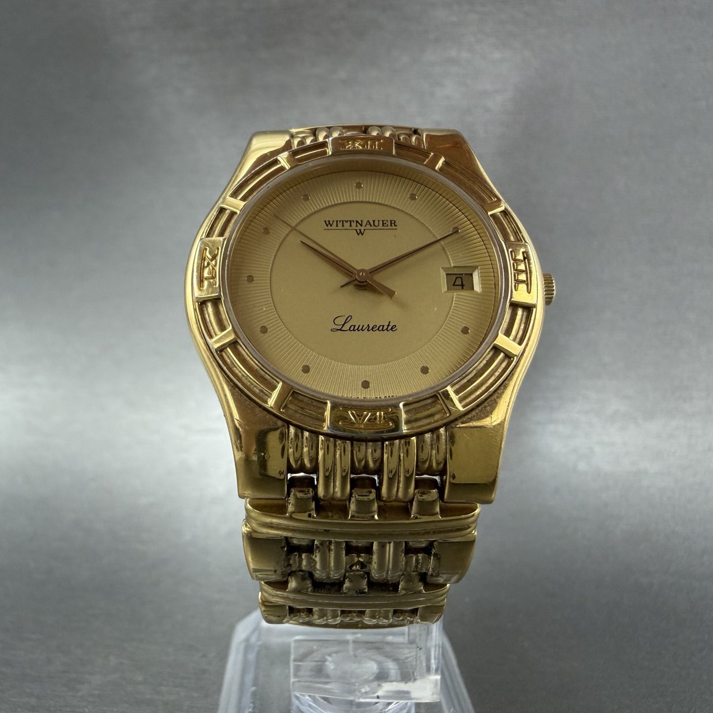 Wittnauer Laureate Watch Men 33mm Gold Dial Gold Tone Date Round New Battery5