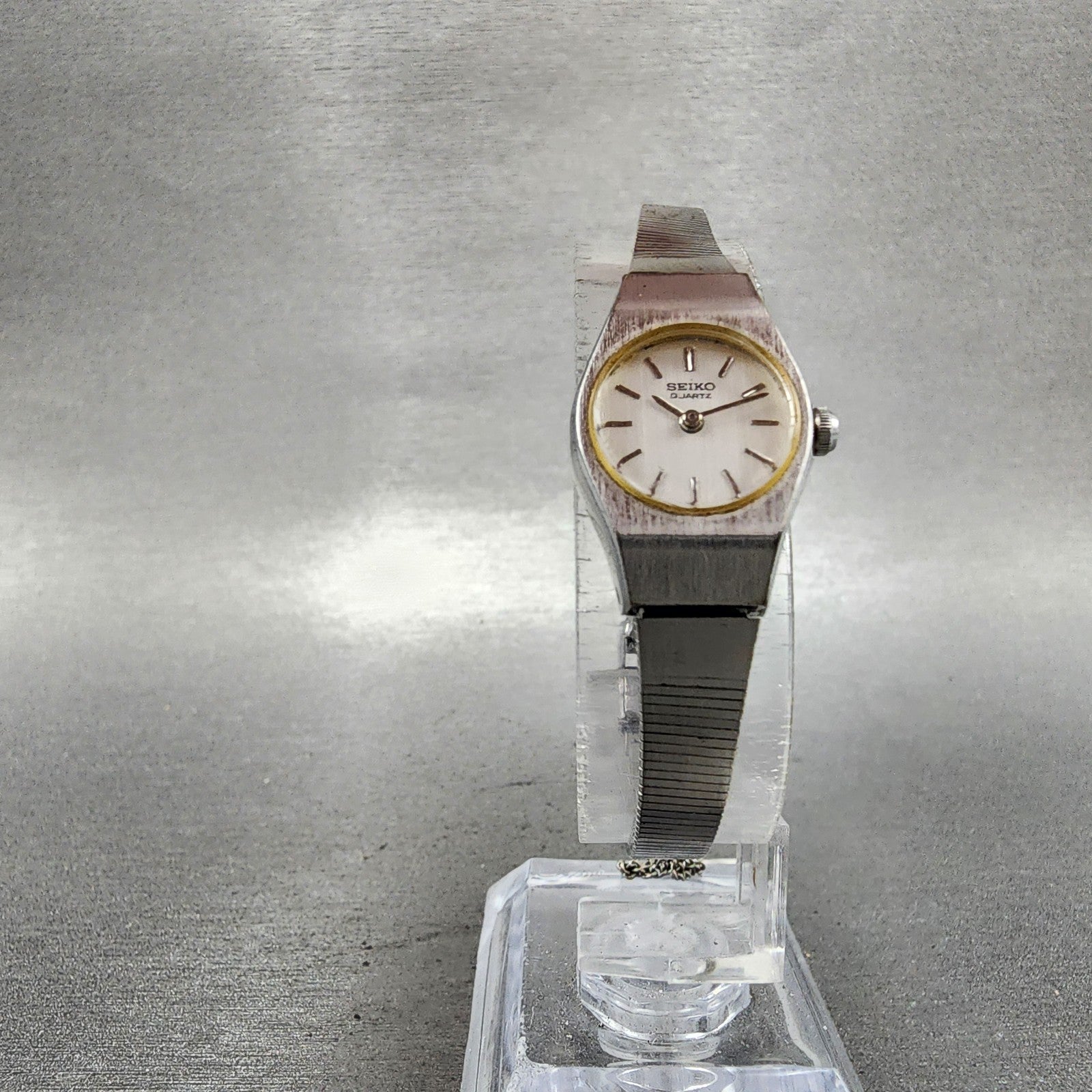 Seiko Watch Women 16mm White Dial Silver Tone Round 54200029 New Battery VTG5