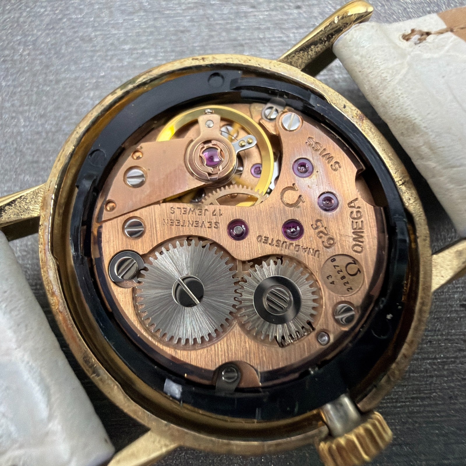 Omega De Ville Watch Women 24mm Gold Dial Gold Plated Manual Wind Runs 511.050814