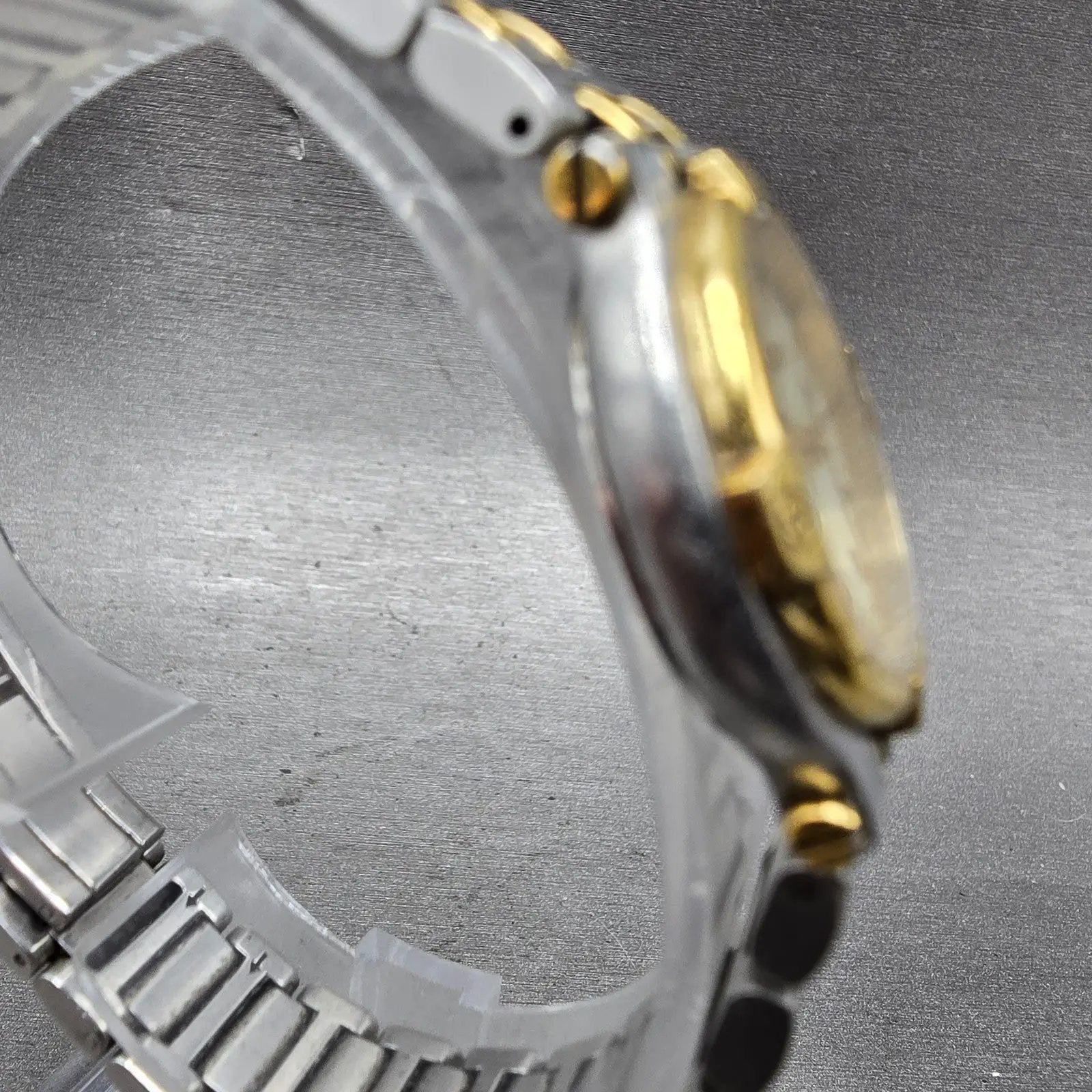Gucci 9000L Watch Women 25mm Cream Dial Two Tone Date Round New Battery3