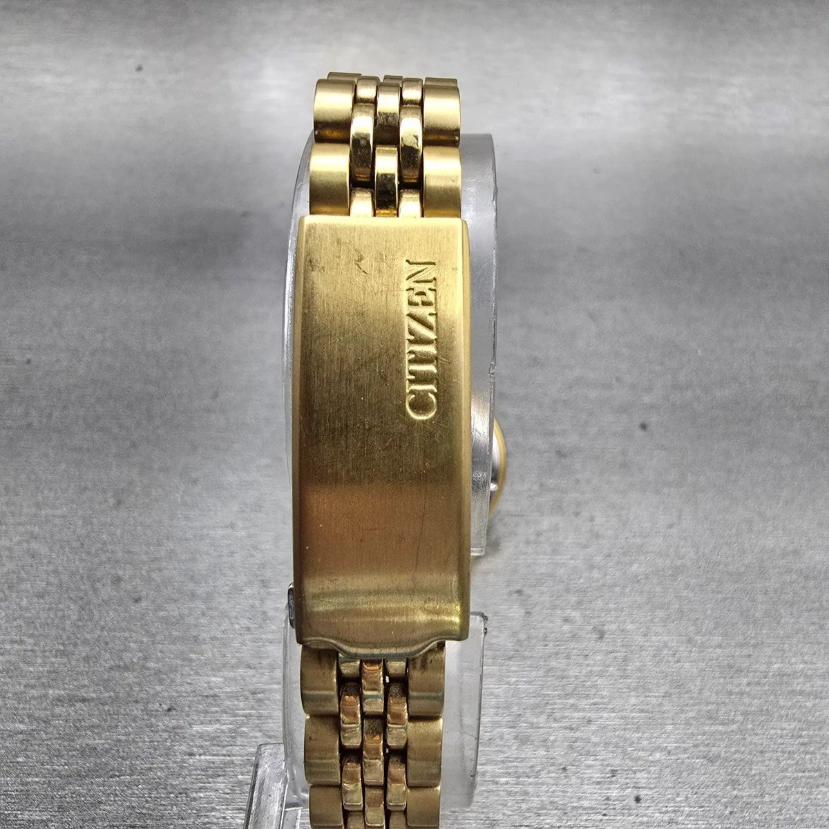 Citizen Watch Women 26mm MOP Dial Gold Tone Daydate Gemmed 1002-S044456 New Batt7