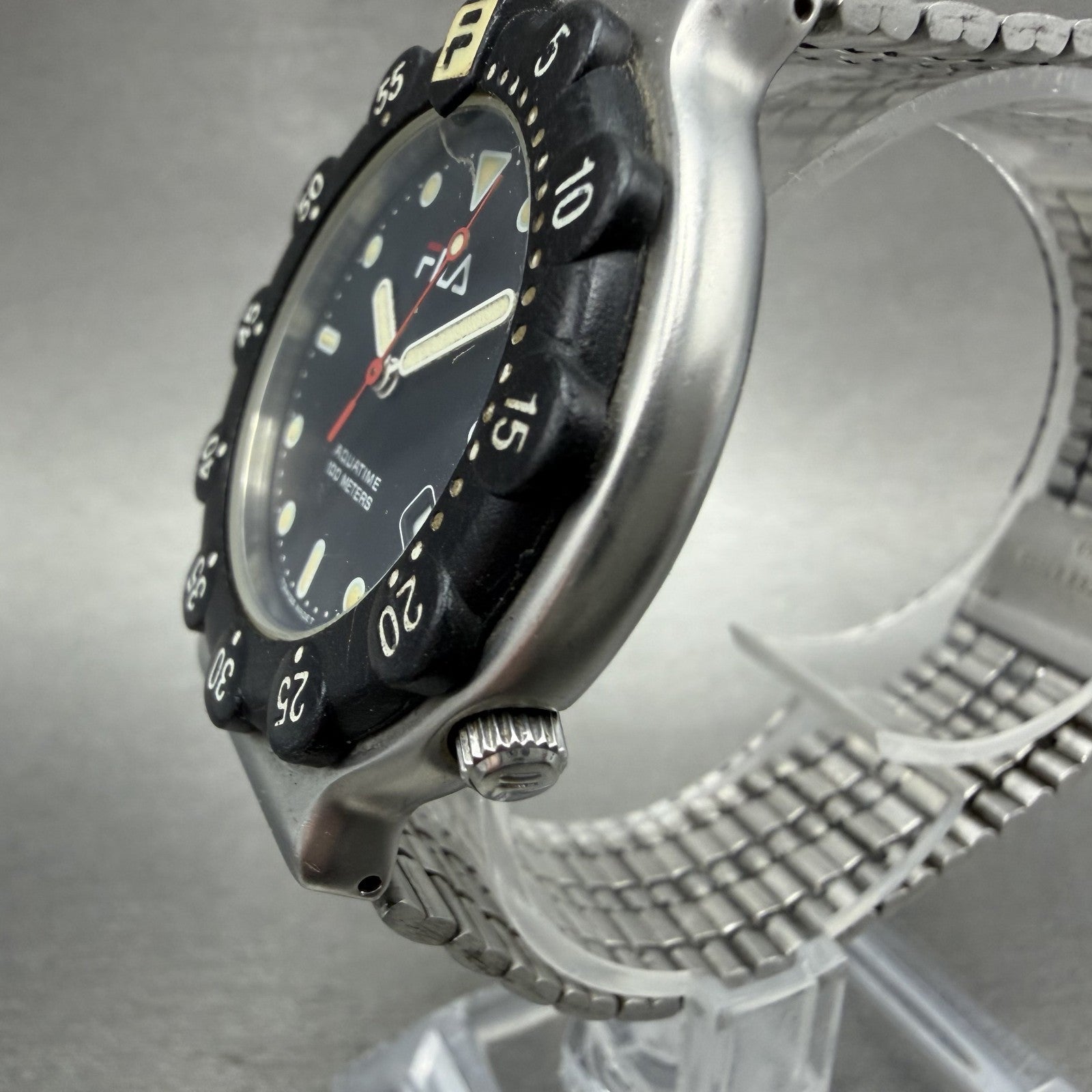 Fila Dive Watch Men 38mm Black Dial Silver Tone Round Date New Battery2