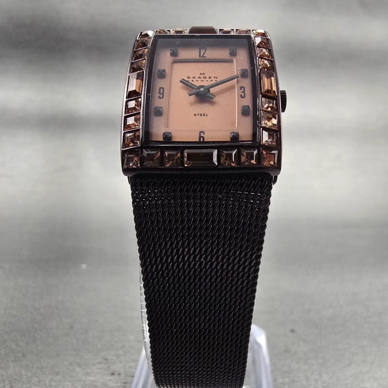 Skagen Denmark Watch Women 20mm Brown Dial Brown Tone Crystals 527XSMMT New Batt5