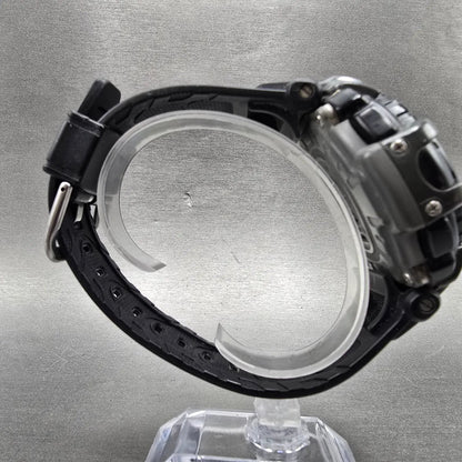 Casio Pathfinder PAG-40 Watch Men 53mm Digital Black Triple Sensor New battery P8