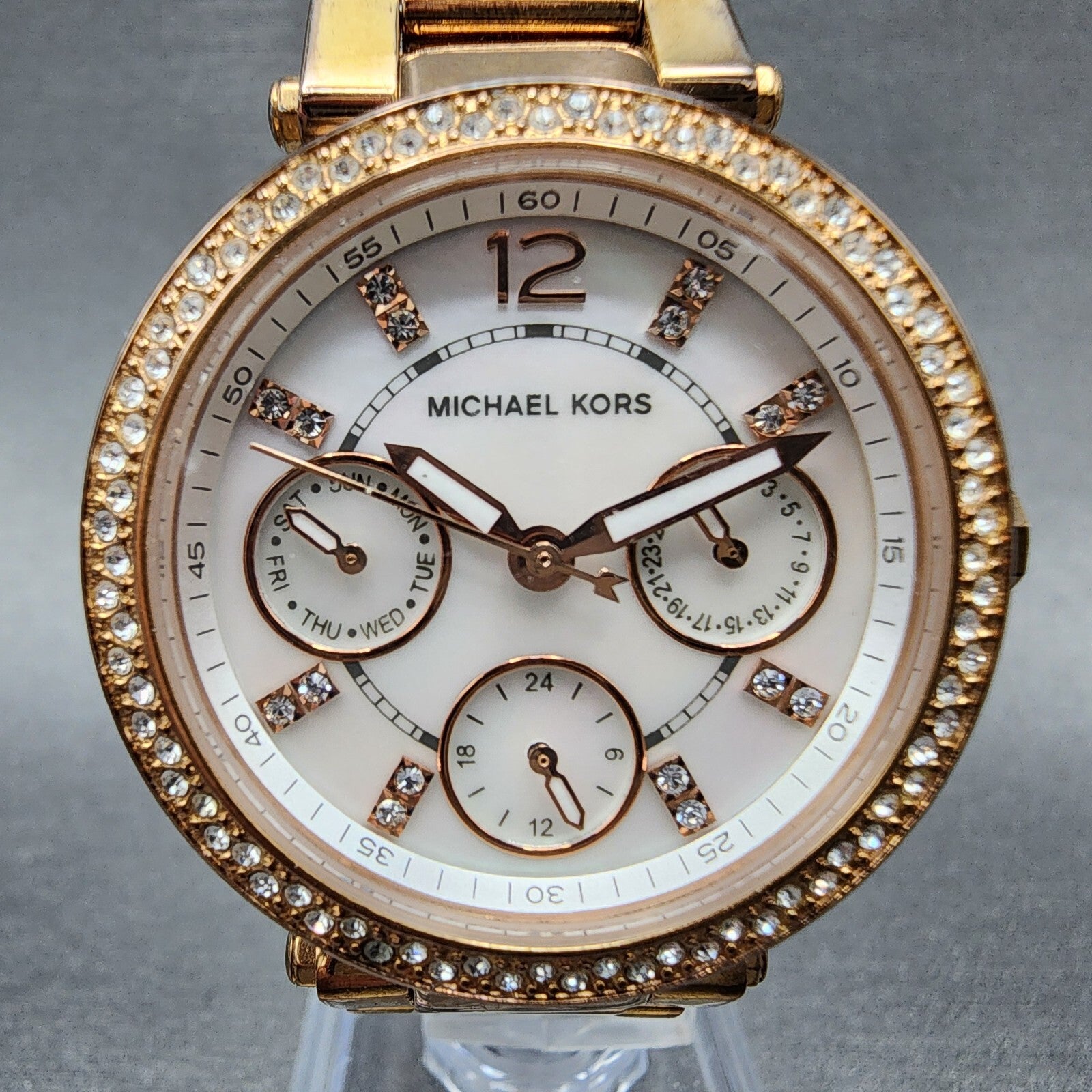 Michael Kors Parker Watch Women 33mm MOP Dial Rose Gold Tone Daydate New Battery1
