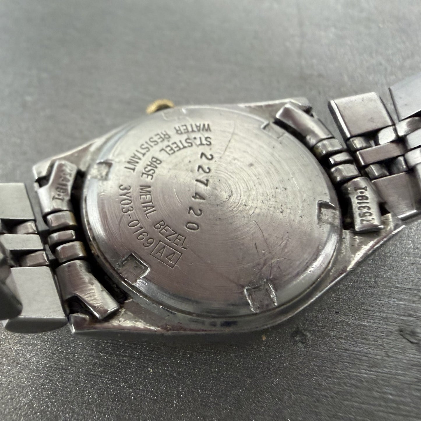 Seiko SQ Watch Women 24mm White Dial Two Tone Daydate 3y03-0169 New Battery TZ09