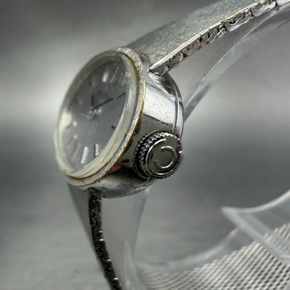 Certina Watch Women 25mm Silver Dial Silver Tone Manaul Wind Oval Runs VTG2