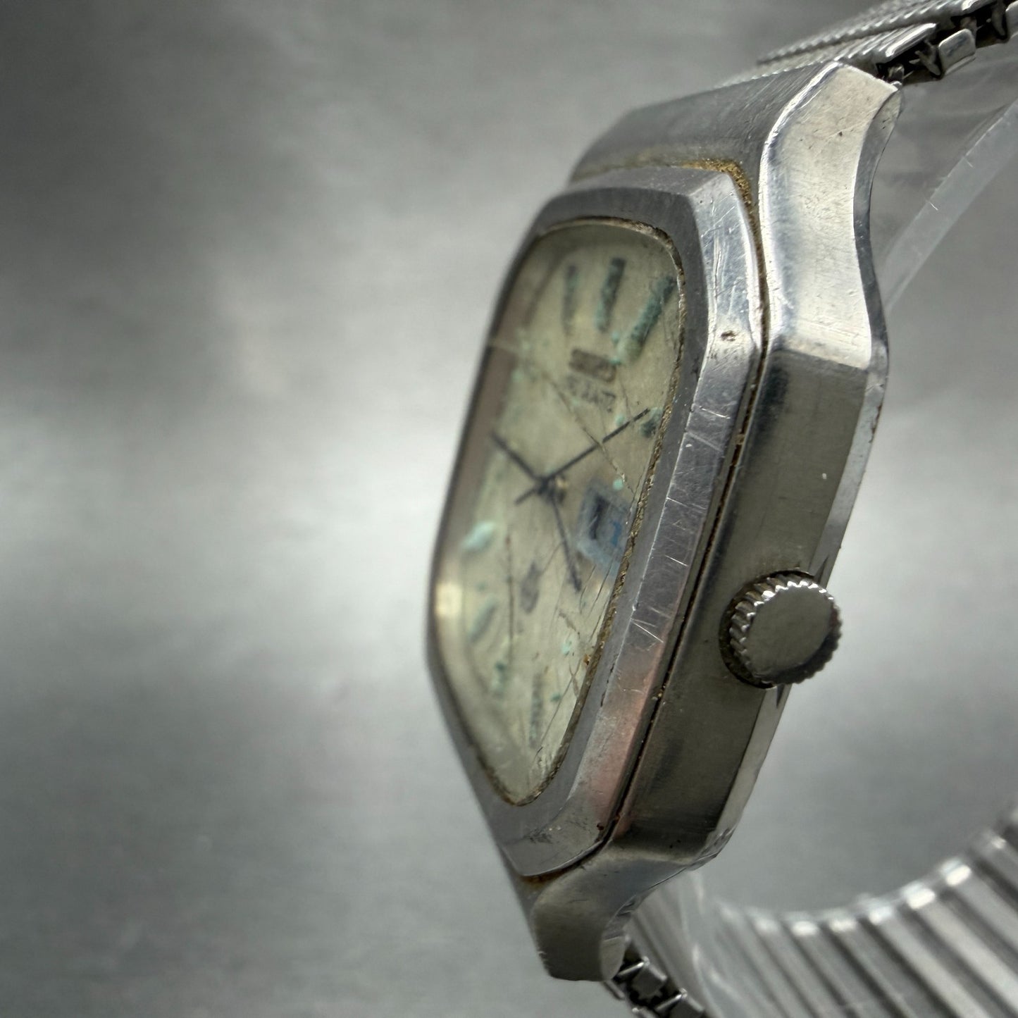 Seiko Lord Quartz Watch Men 34mm Silver Dial Silver Tone Daydate 7143-5000 PARTS3