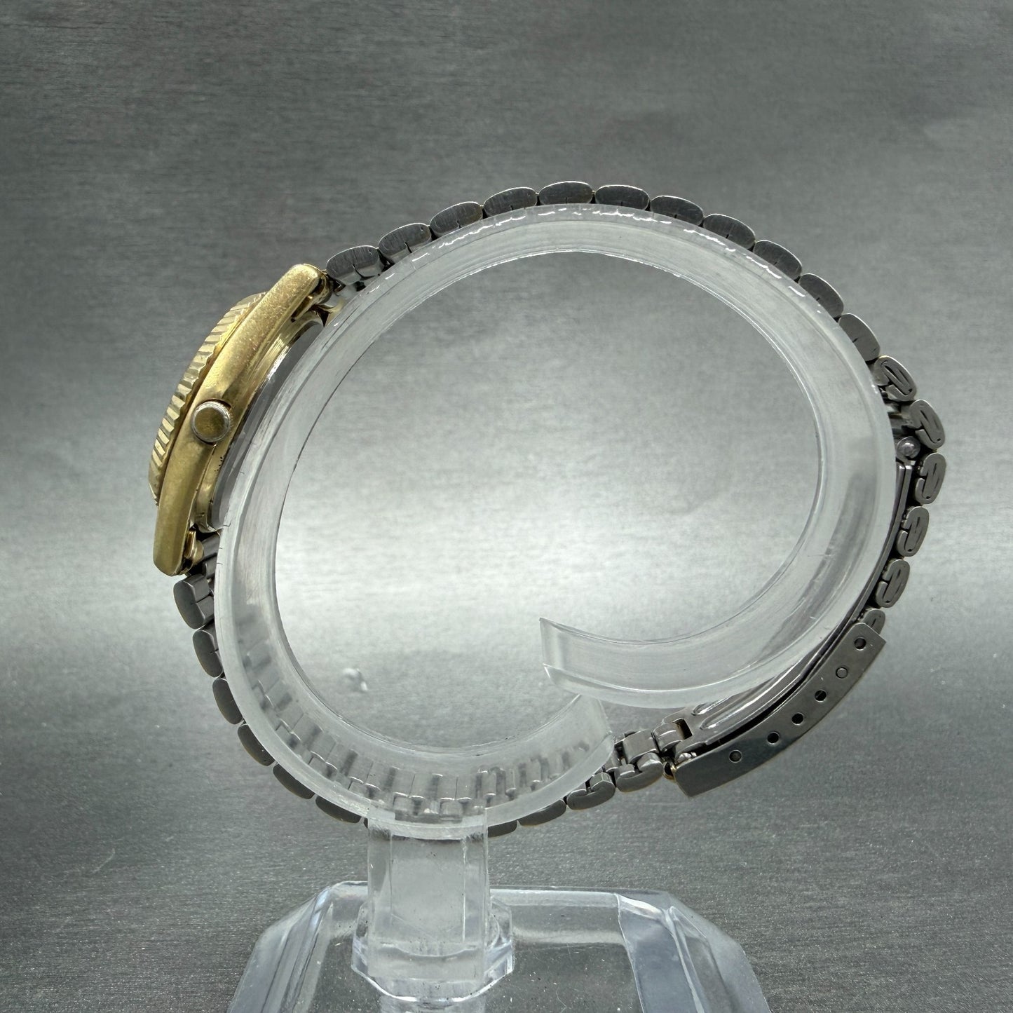Seiko SQ Watch Women 24mm Champagne Dial Gold Tone Daydate 2a23-0030 New Batt GV6