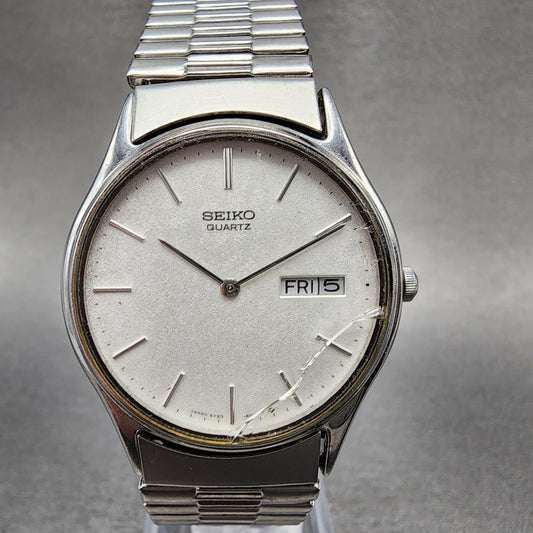 Seiko Watch Men 33mm Silver Dial Silver Tone Daydate Round 5y238039 PARTS0