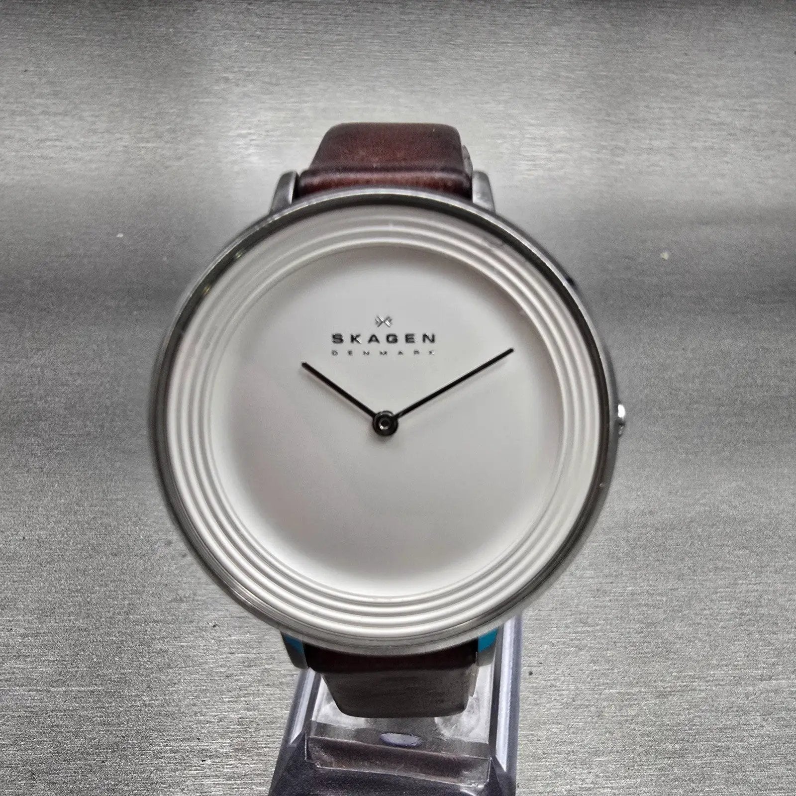 Skagen Ditte Watch Women 36mm White Dial Silver Tone Round SKW2214 New Battery0