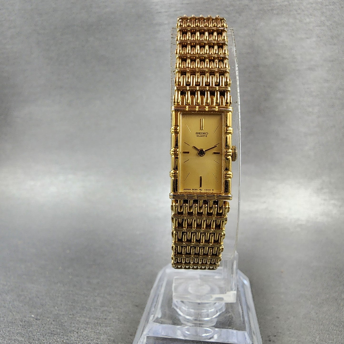 Seiko Tank Watch Women 12mm Champagne Dial Gold Tone 2e206109 New Battery5
