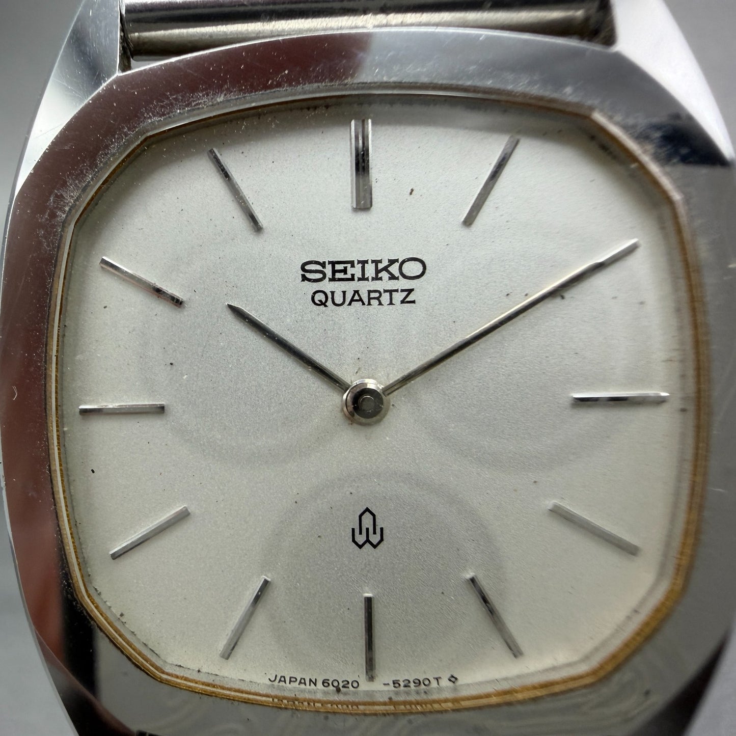 Seiko Watch Men 30mm Silver Dial Silver Tone Round 6020-5250 New Battery Vintage1