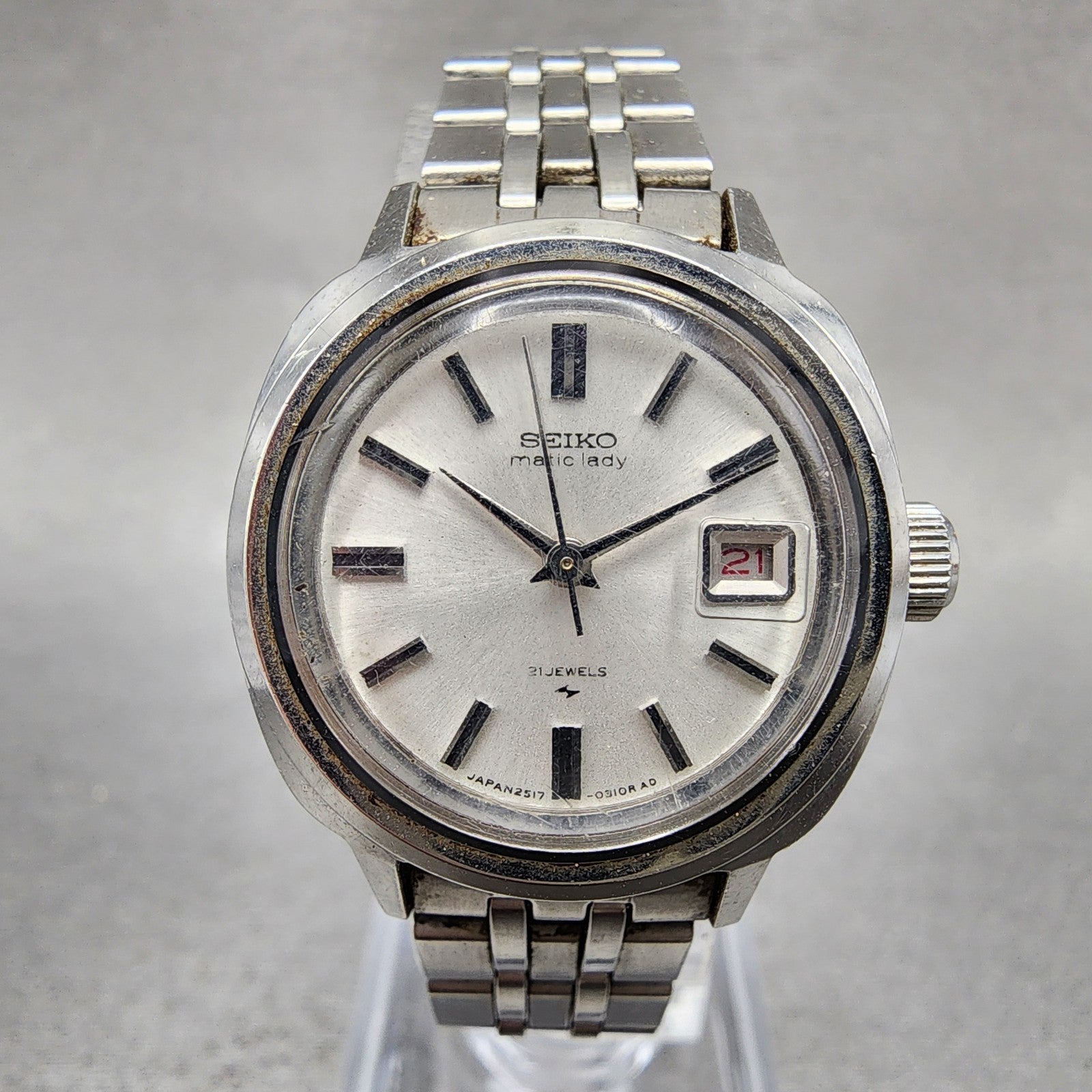 Seiko Matic Lady Watch Women 24mm White Dial Silver Tone date Round Runs VTG0