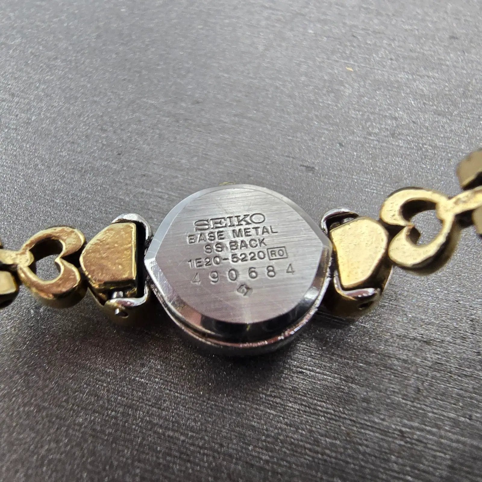 Seiko Heart Watch Women 13mm Champagne Dial Two Tone 1E20-5220 New Battery9