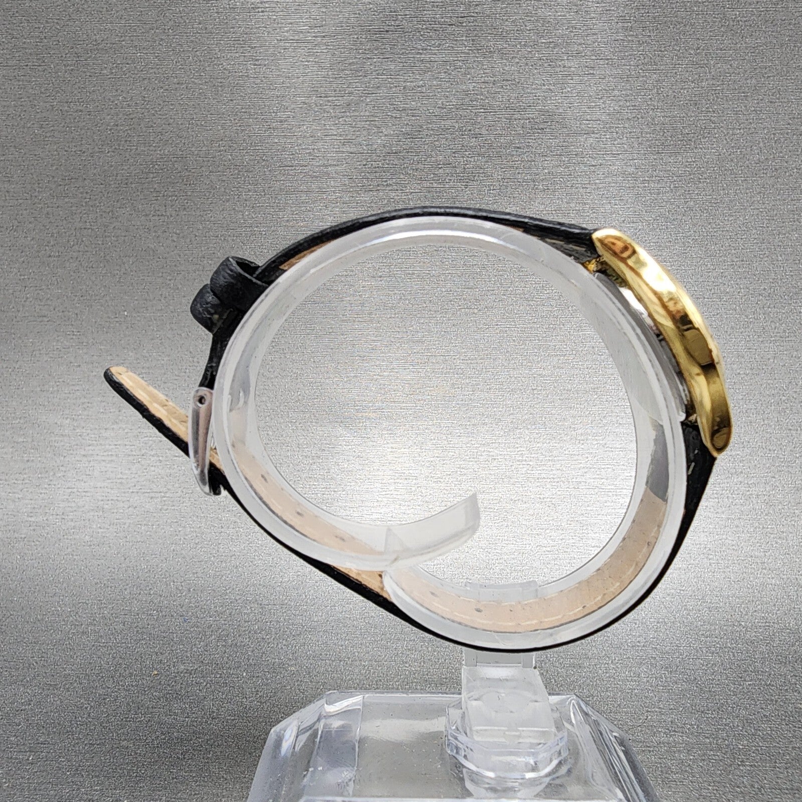 Seiko Watch Women 24mm White Dial Gold Tone Round 1N010K00 New Battery7