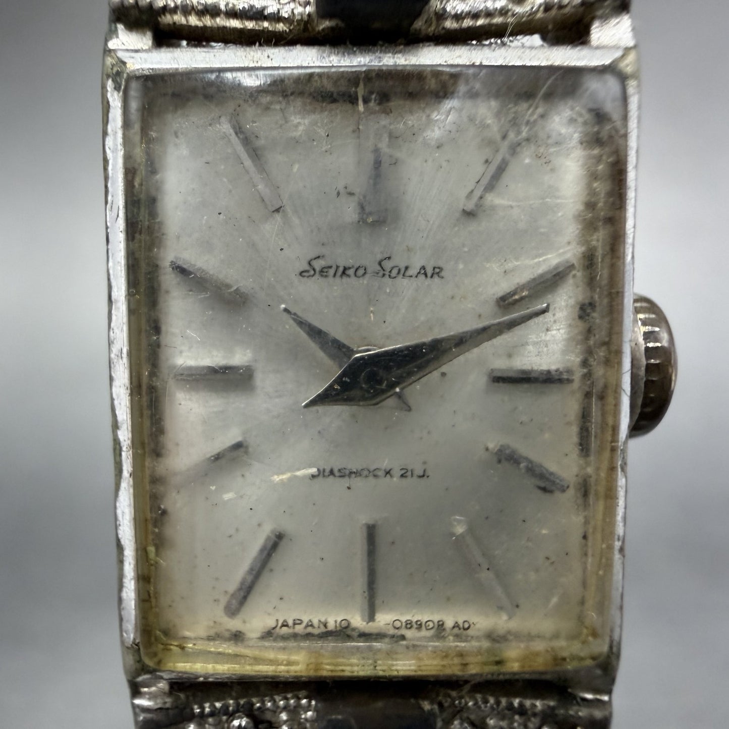 Seiko Solar Watch Women 15mm Silver Dial Silver Tone Manual Tank 10-3160 Runs1