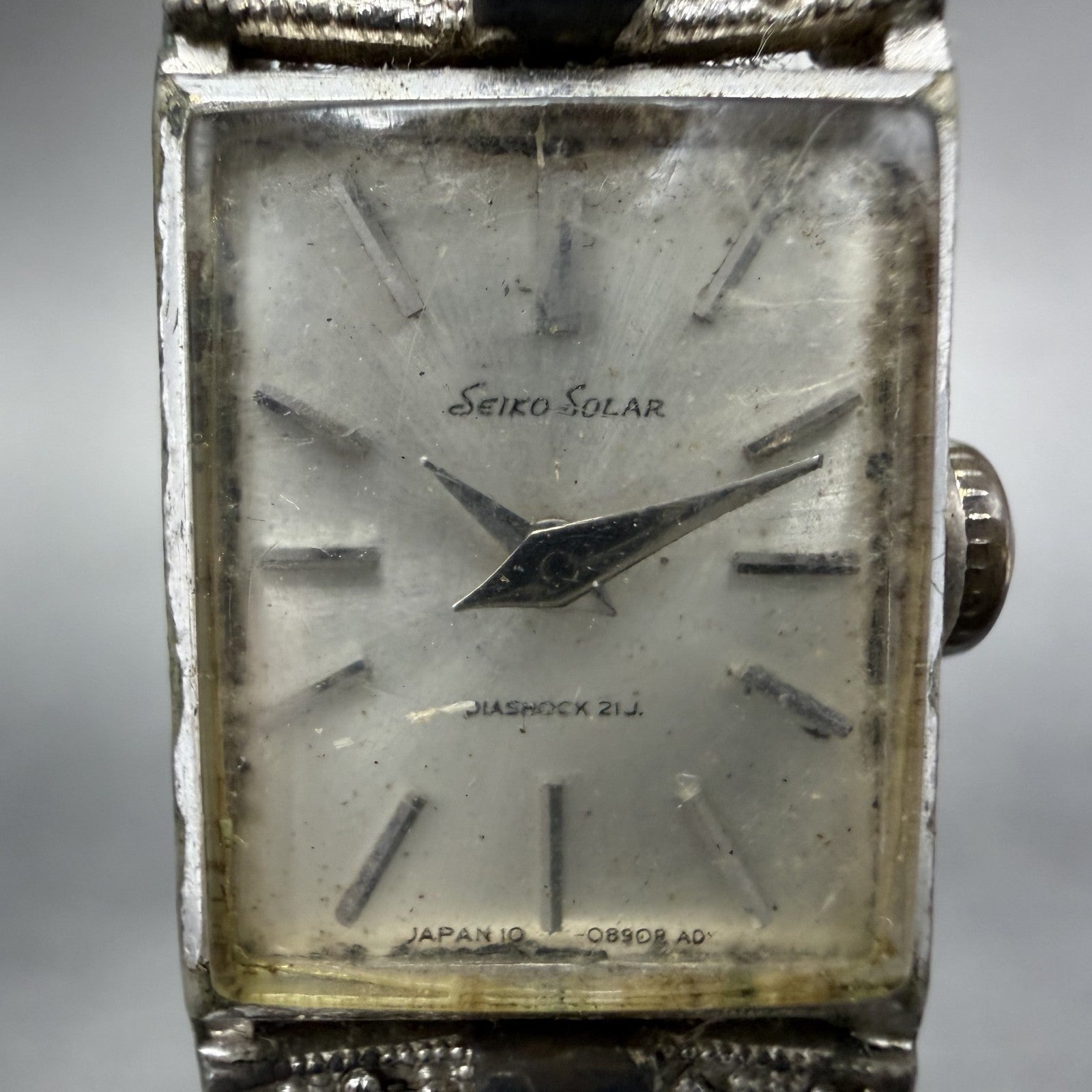 Seiko Solar Watch Women 15mm Silver Dial Silver Tone Manual Tank 10-3160 Runs1