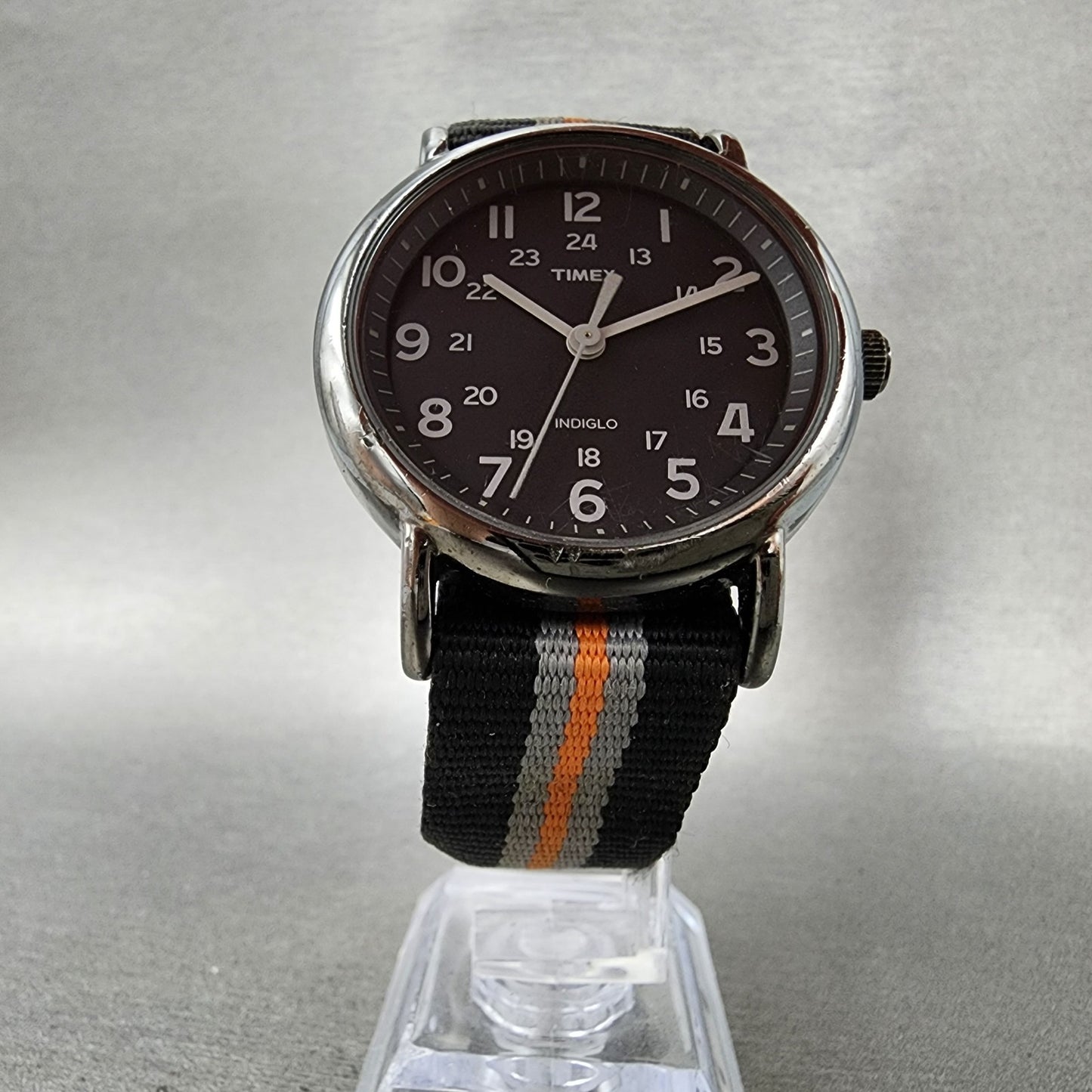 Timex Weekender Watch Men 38mm Black Dial Black Tone Indiglo New Battery6