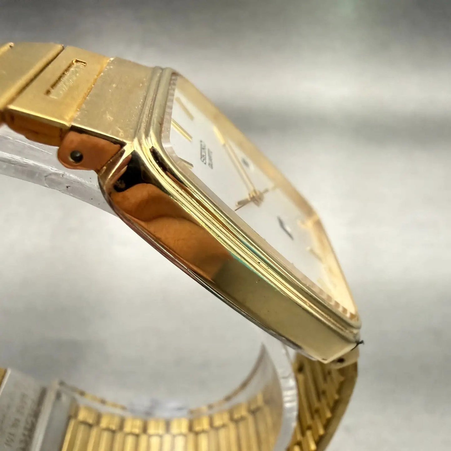 Seiko Watch Men 26mm White Dial Gold Tone Date Rectangle 5Y32-5A09 New Battery3