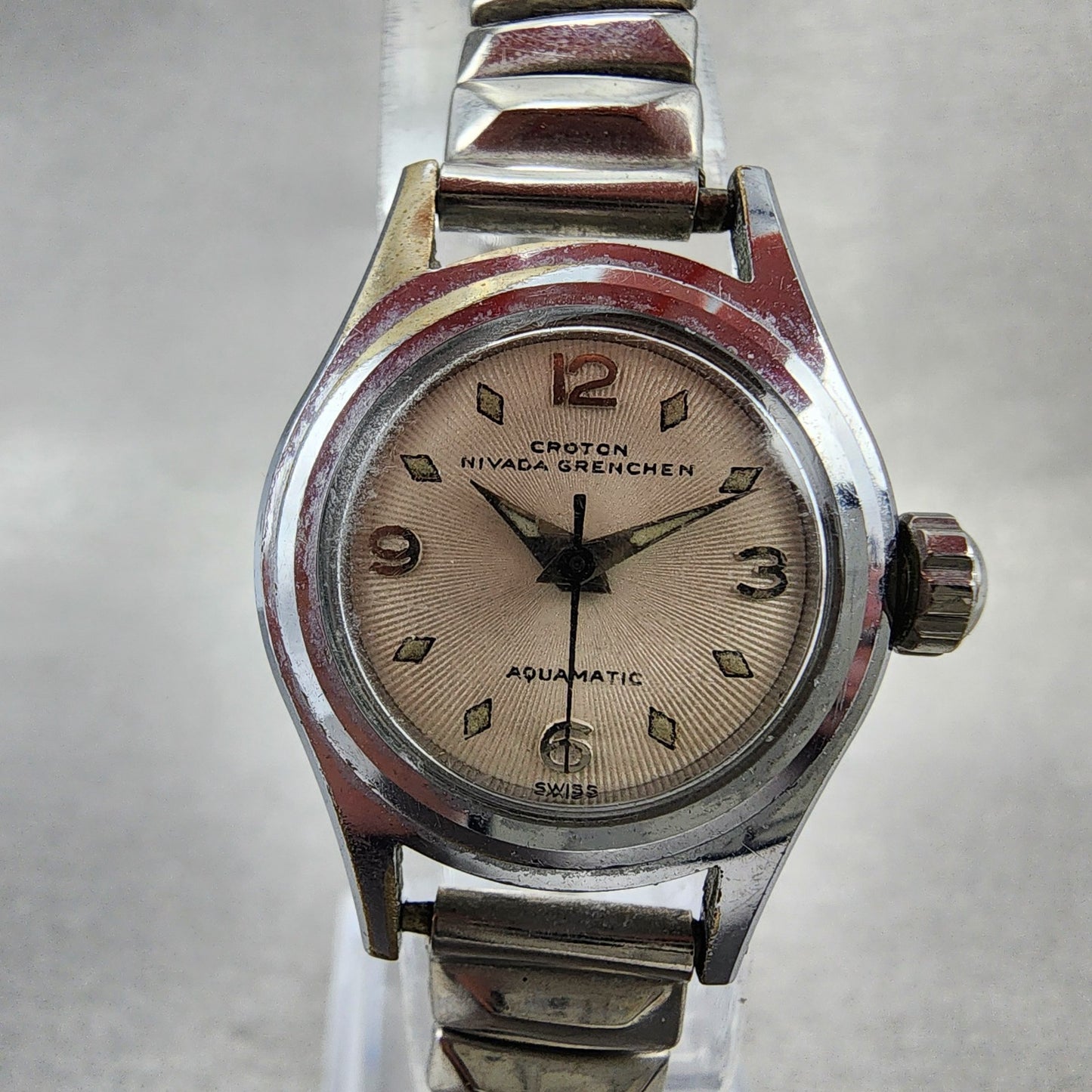 Croton Nivada Grenchen Aquamatic Watch Women 22mm Cream Dial Silver Tone Runs0