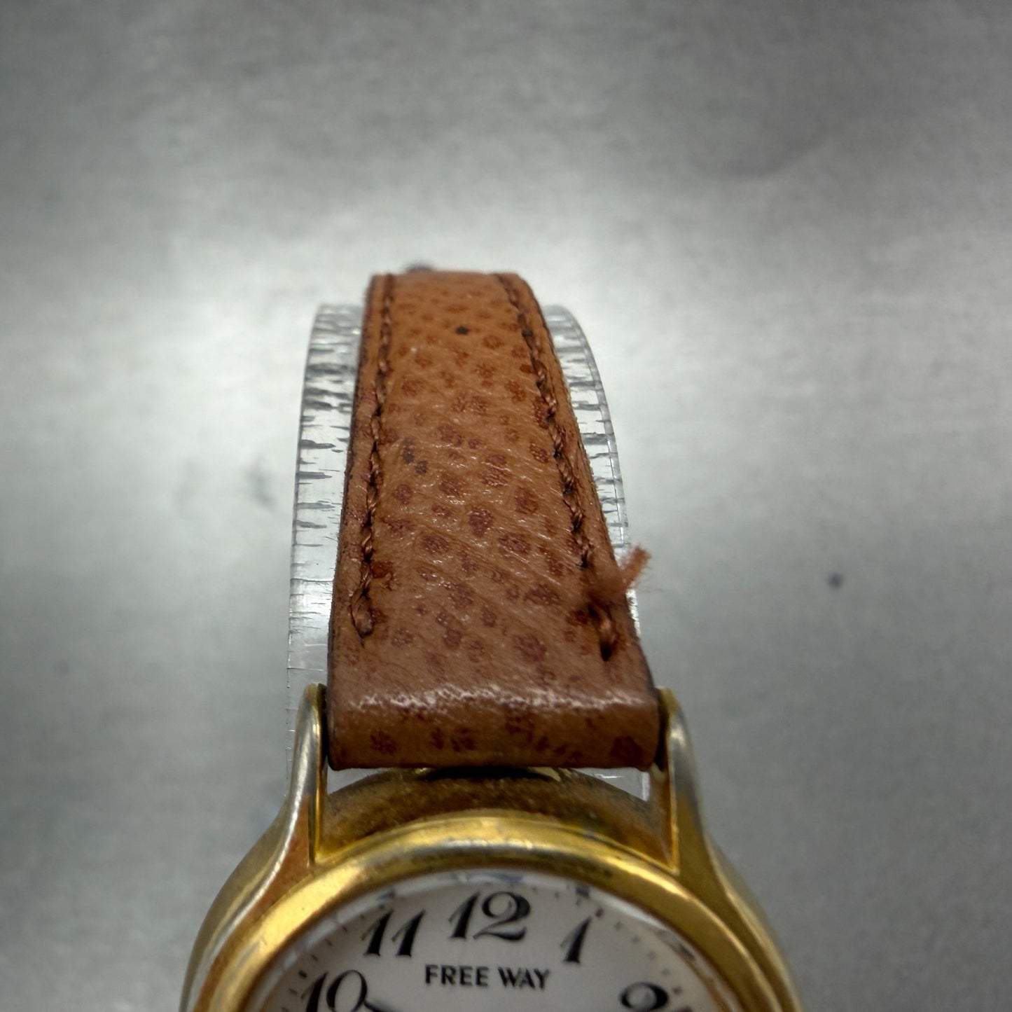 Citizen Freeway Watch Women 24mm White Dial Gold Tone Round 1032-A44601 New Batt5