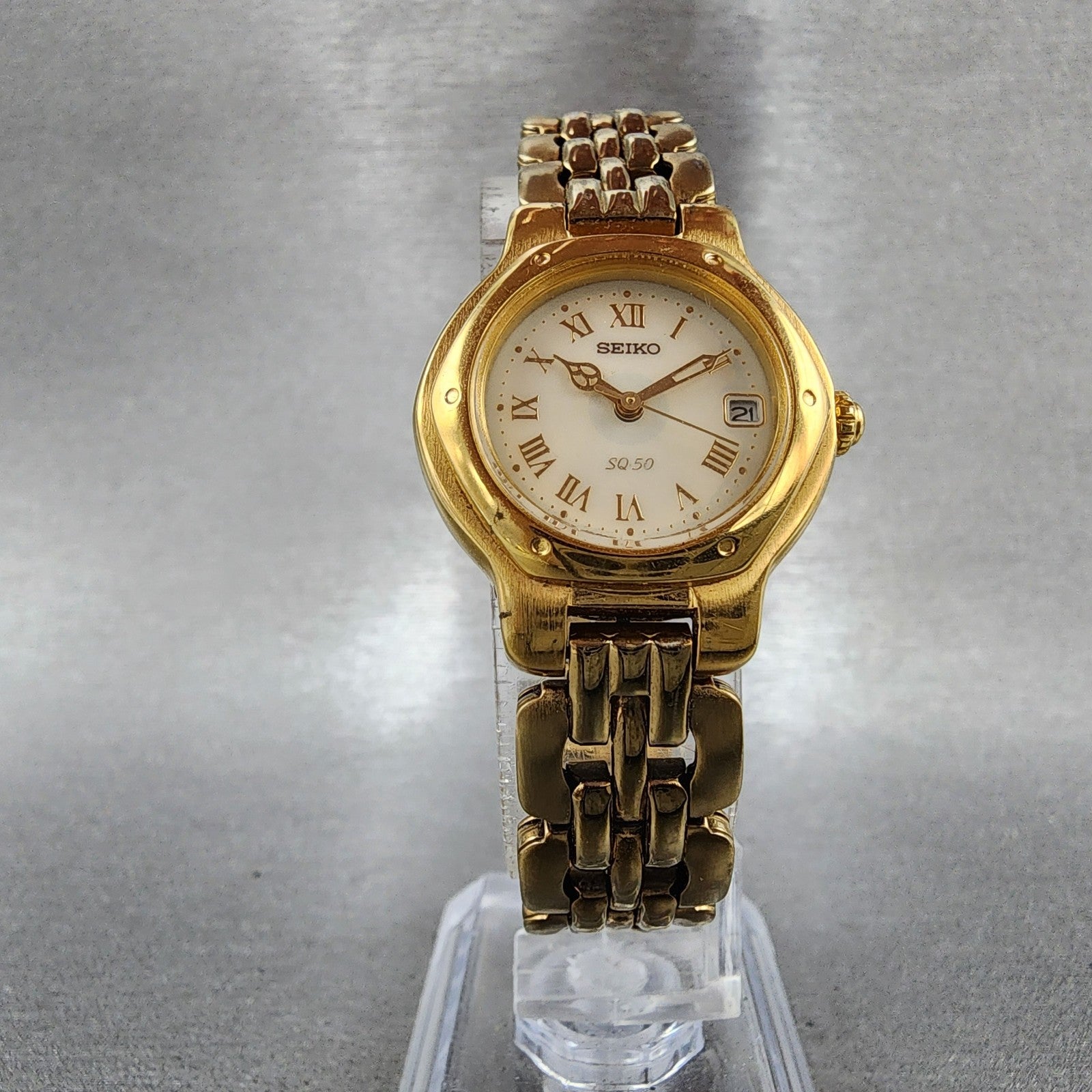 Seiko SQ 50 Watch Women 25mm White Dial Gold Tone Date Round 7N826C53 New Batt5