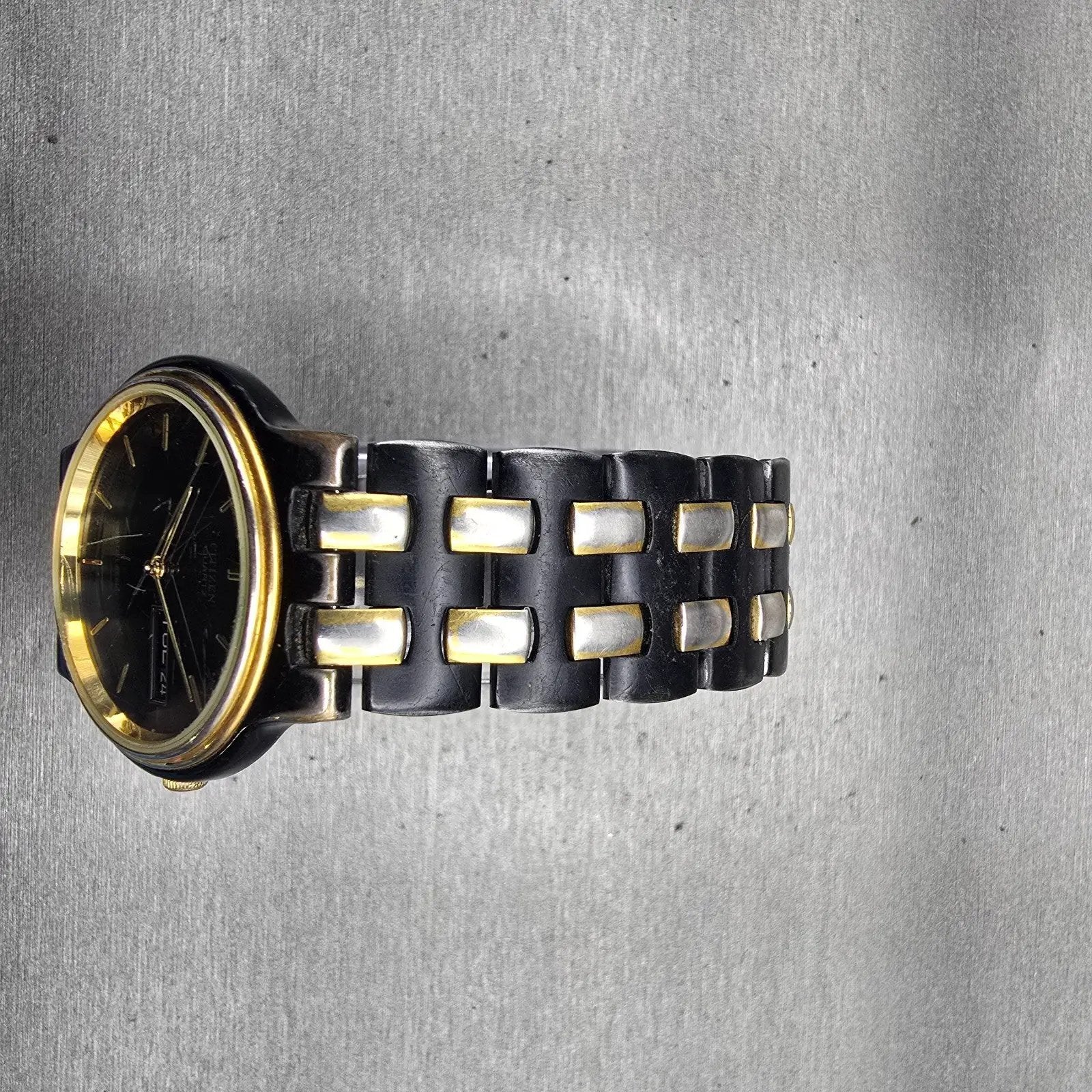 Citizen Watch Men 34mm Black Dial Black & Gold Tone Daydate 6100-G04011 New Batt4