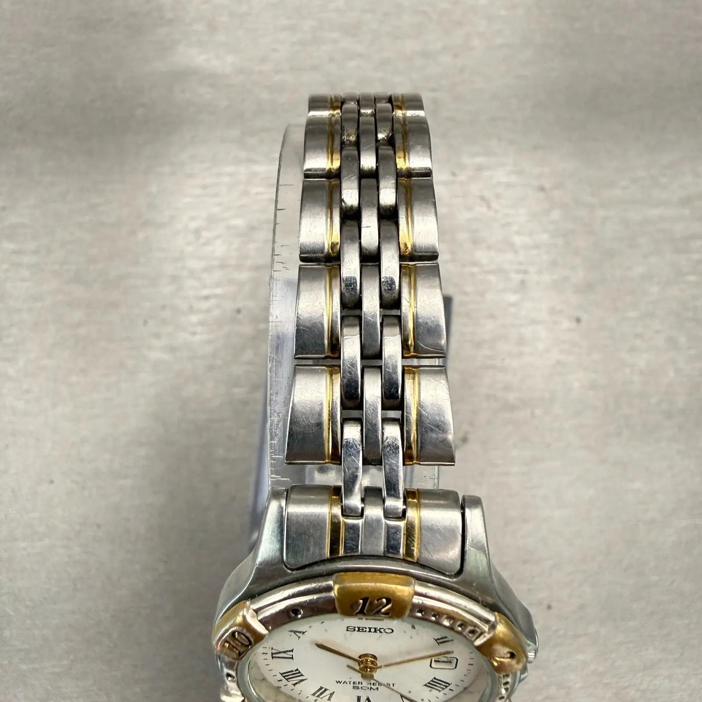 Seiko Watch Women 27mm White Dial Two Tone Date Round 7N82-0610 New Battery VTG4