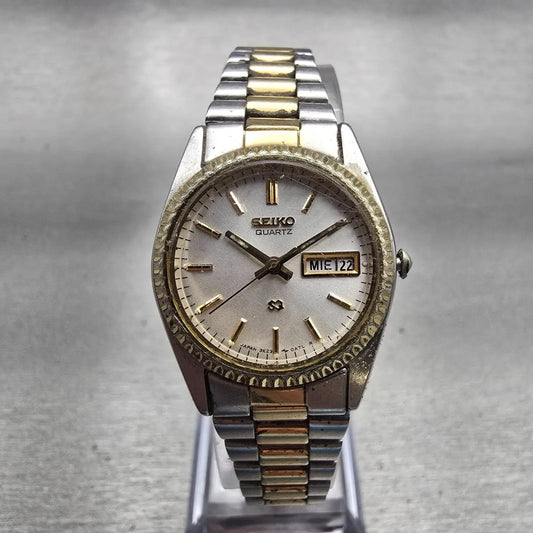 Seiko SQ Watch Women 24mm Silver Dial Two Tone Daydate Round 3E23-0A69 New Batt0