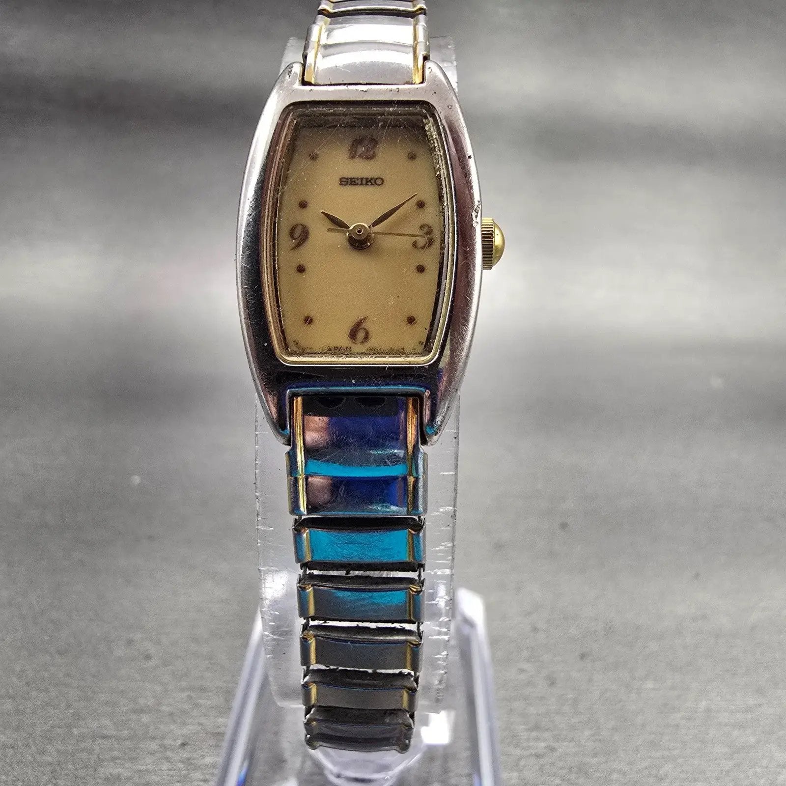 Seiko Watch Women 17mm Cream Dial Silver Tone Oval 1N01-5B69 New Battery Vintage5