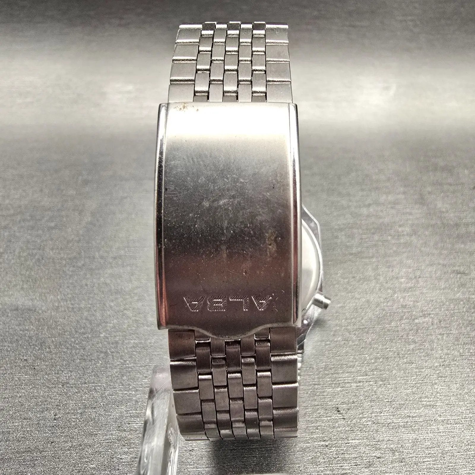 Seiko Alba Watch Men 32mm Silver Dial Silver Tone Daydate Alarm Y652-5290 NewBat7